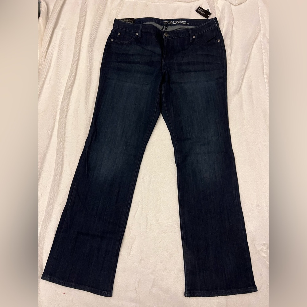 NWT Gap Dark Wash Curvy Straight Fit Jeans - Picture 2 of 7